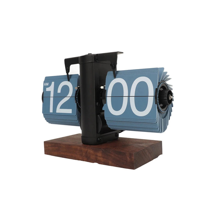 Walnoot houten flip down klok, een authentieke retro vintage tafelklok perfect als decoratie.