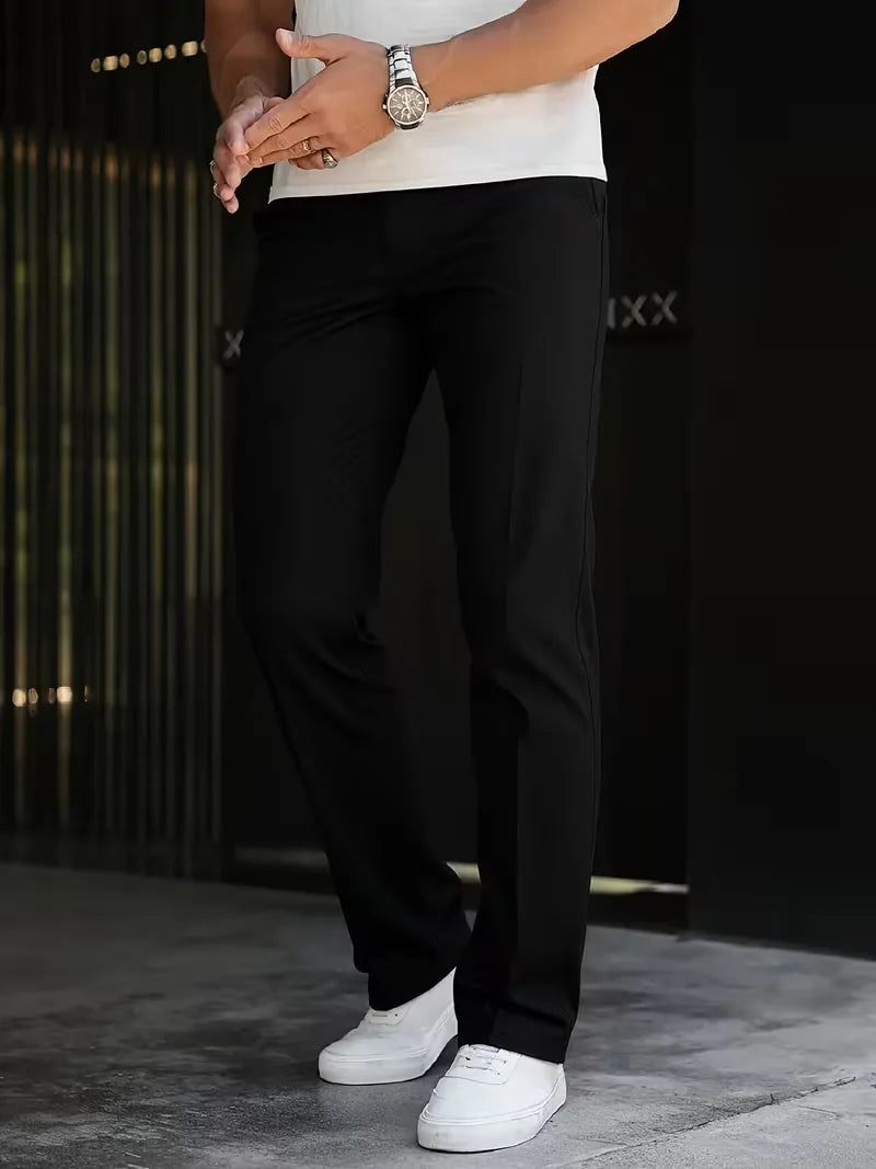 Zakelijke heren pantalon met rechte pijpen, comfortabel en perfect voor een professionele uitstraling.