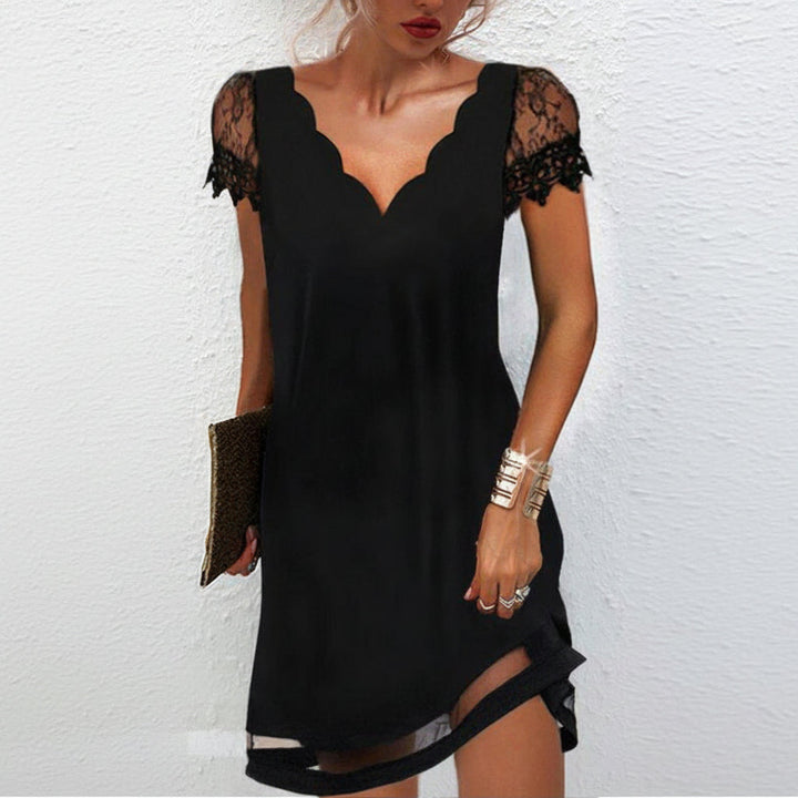 Elegante rode chiffon zomerjurk voor dames met stijlvolle v-hals en korte mouwen, perfect voor zomerse gelegenheden.