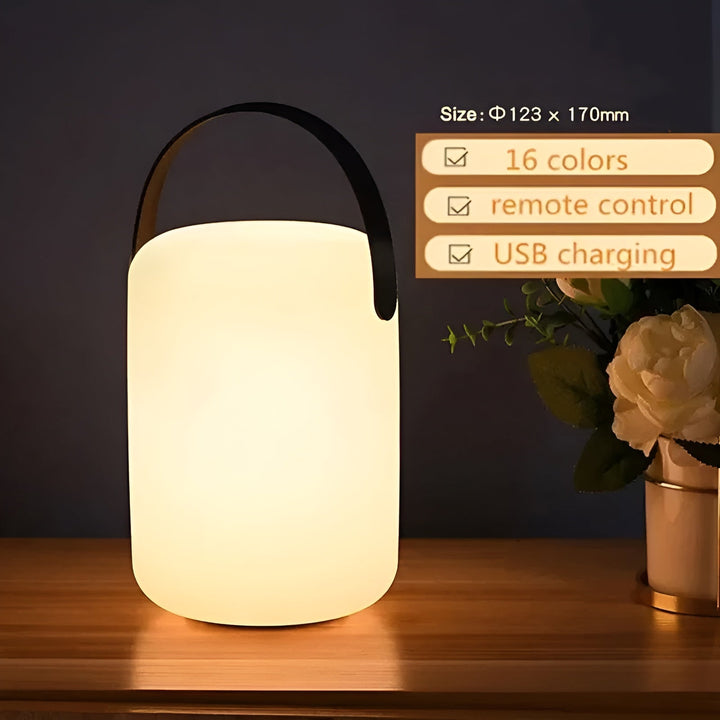 Multifunctionele draadloze LED tafellamp, oplaadbaar en waterdicht, voor gezellige sfeer binnenverlichting.