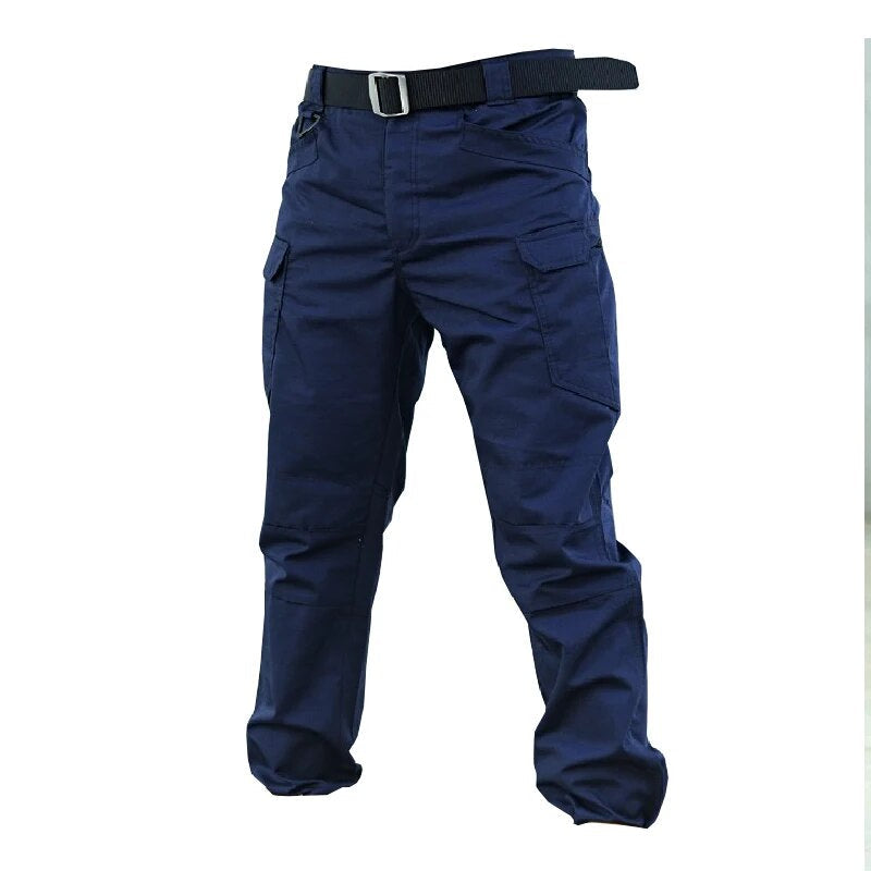 Robuuste heren sportbroek met cargozakken, waterdicht en sneldrogend, ideaal voor avontuurlijke trips.