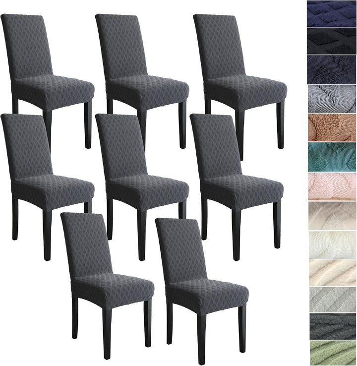 Eetkamer renovatie set: rekbare stoelhoezen voor elke stijl.