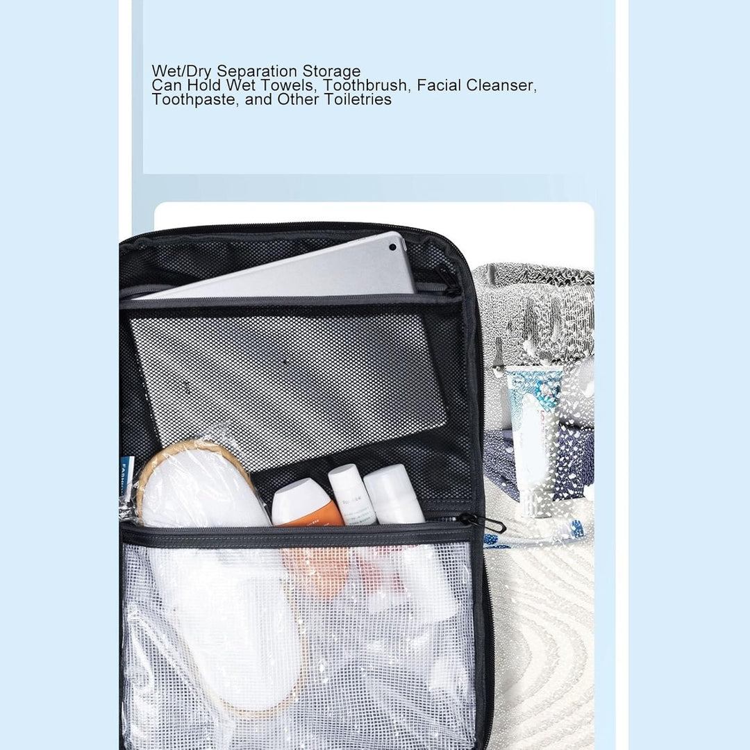 Interieur van de Dravion reisrugzak met slimme organizers voor nette opslag van kleding en spullen.