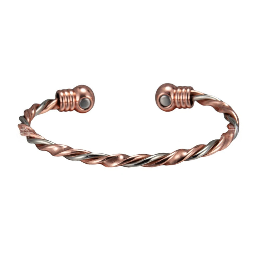 Detaillering gedraaide koperen armband (CJ26) met krachtige magneten. Unisex sieraad, roségoudkleurig, voor therapeutisch gebruik.