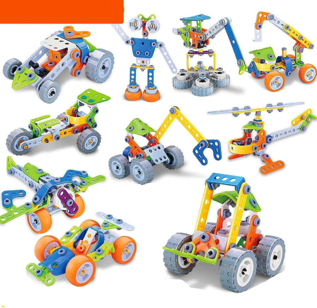 Peuter bouwt toren met educatieve BuildiBits bouwstenen, stimuleert fijne motoriek en creativiteit.