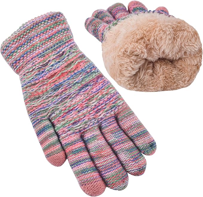 Zwarte gebreide dameshandschoenen met touchscreen functie en warme fleece voering voor de winter.