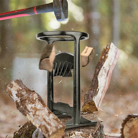 Eenvoudig en snel haardhout kloven met de WoodSplitter. Robuust gereedschap voor winteravonden en campinggebruik.