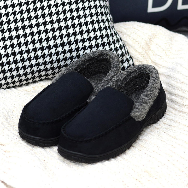 Zwarte kunstsuède Lennox heren mocassins met warme pluche voering en antislip.