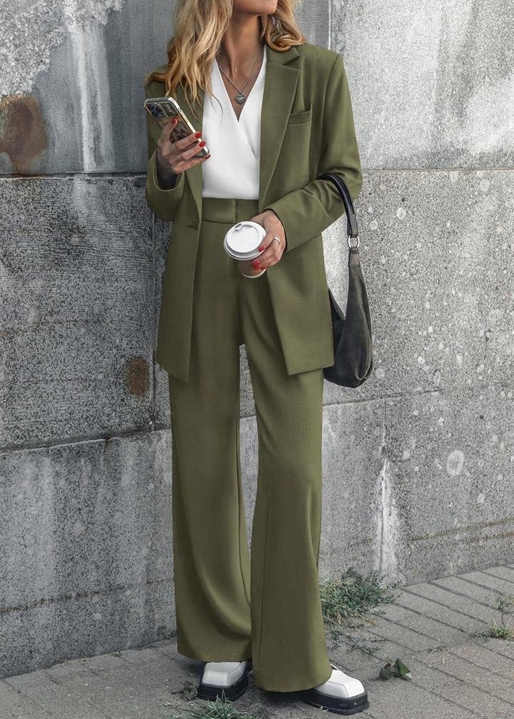Elegante dames blazer set Mia met oversized blazer en wijde pantalon, chique look.