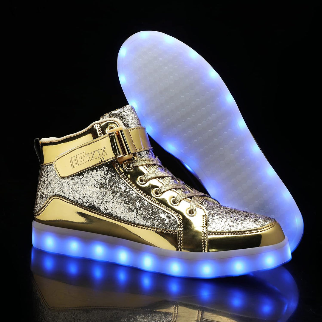 Opvallende lichtgevende LumaBoost sneakers, oplaadbaar, ideaal voor feesten en dansvloeren.