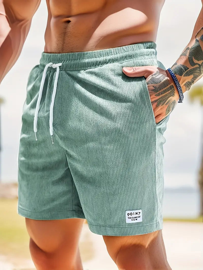 Comfortabele VUMO heren korte broek, sportief en multifunctioneel voor de zomer. Ademend materiaal.