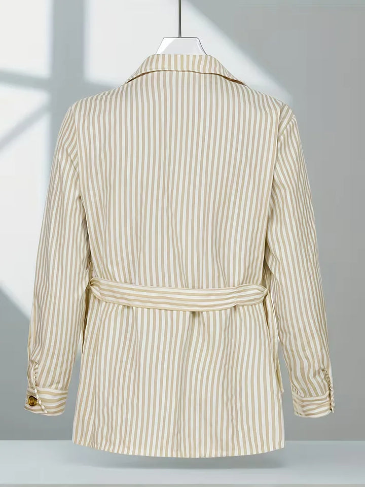 Zakelijk gestreept slim fit overhemd, lange mouwen. Ideaal voor een smart casual look.