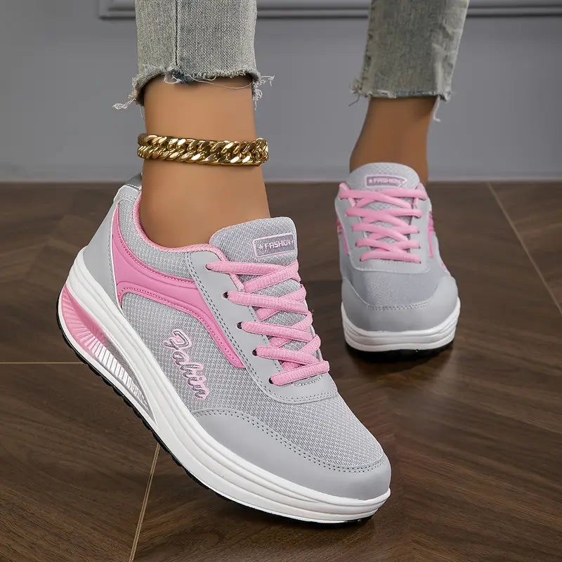 Dames casual sneakers voor dagelijks comfort. Stijlvolle veterschoenen, ideaal voor elke outfit.