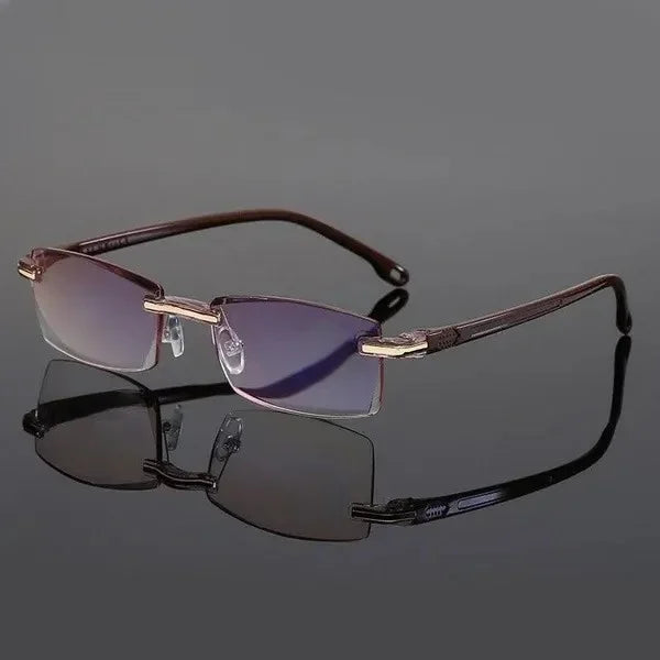 Comfortabele onverwoestbare leesbril, multifocaal met anti-blauw licht filter; ideaal voor dagelijkse oogzorg.