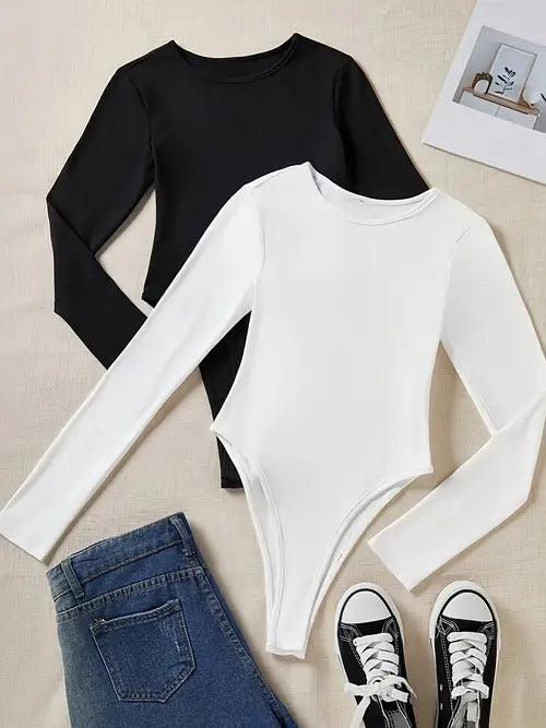 Lange mouw damesbodysuit, effen design. Comfortabel en modieus, perfect als basisstuk in 3-pack.