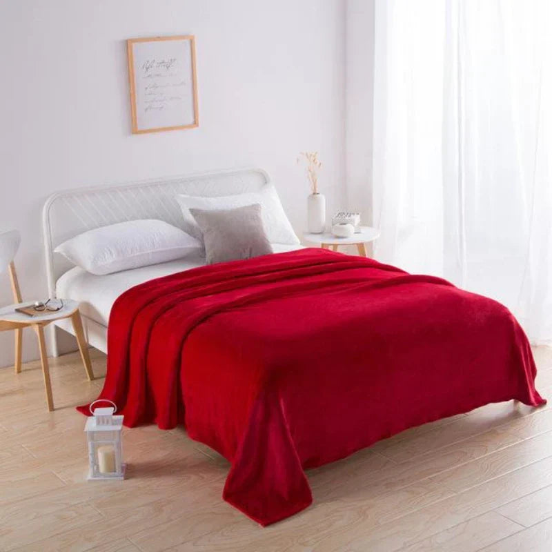 Ultiem zachte fluwelen sofa deken, gemaakt van luxe koraalflanel voor warmte en stijlvol comfort.
