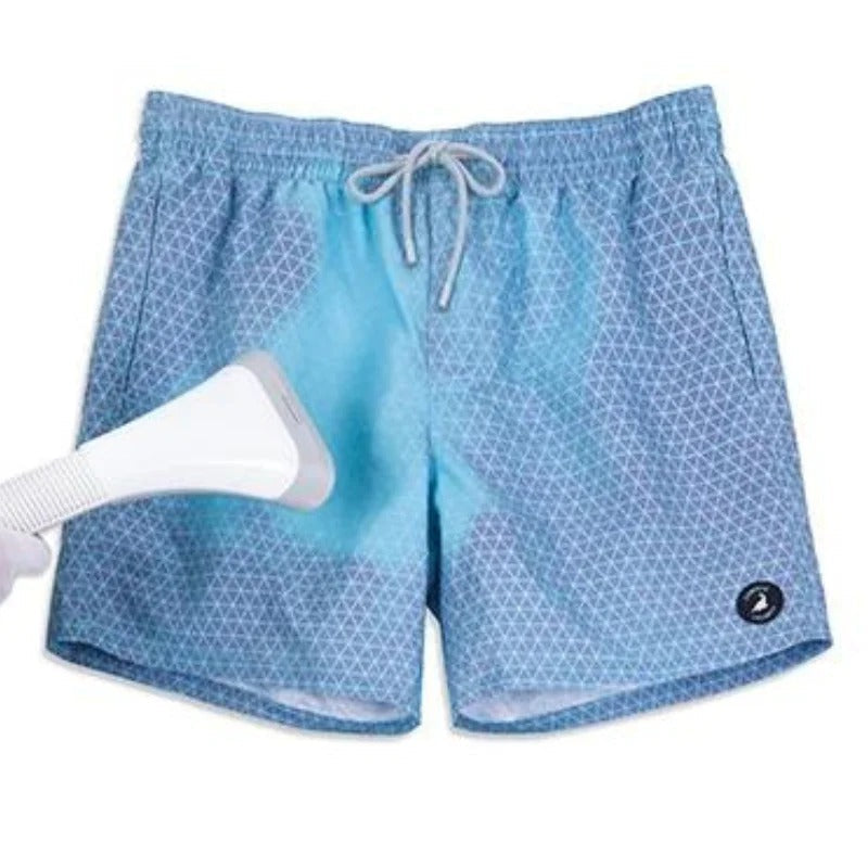 Trendy heren streetwear zwembroek; kleurveranderend en dynamisch voor unieke zomerse mode.
