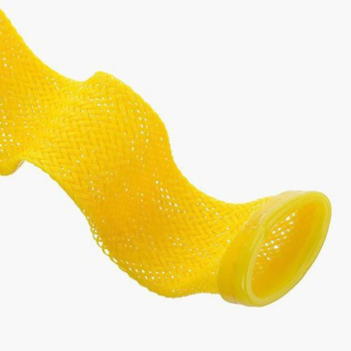 Close-up van de warmteloze krulset, klaar om prachtige krullen te stylen voor gezond haar.