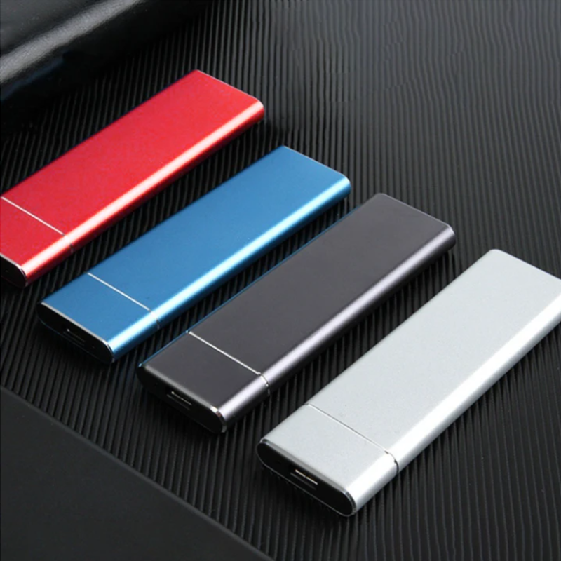 Aluminium SpeedVault externe harde schijf: snelle USB-C dataopslag in een compact en modern ontwerp.