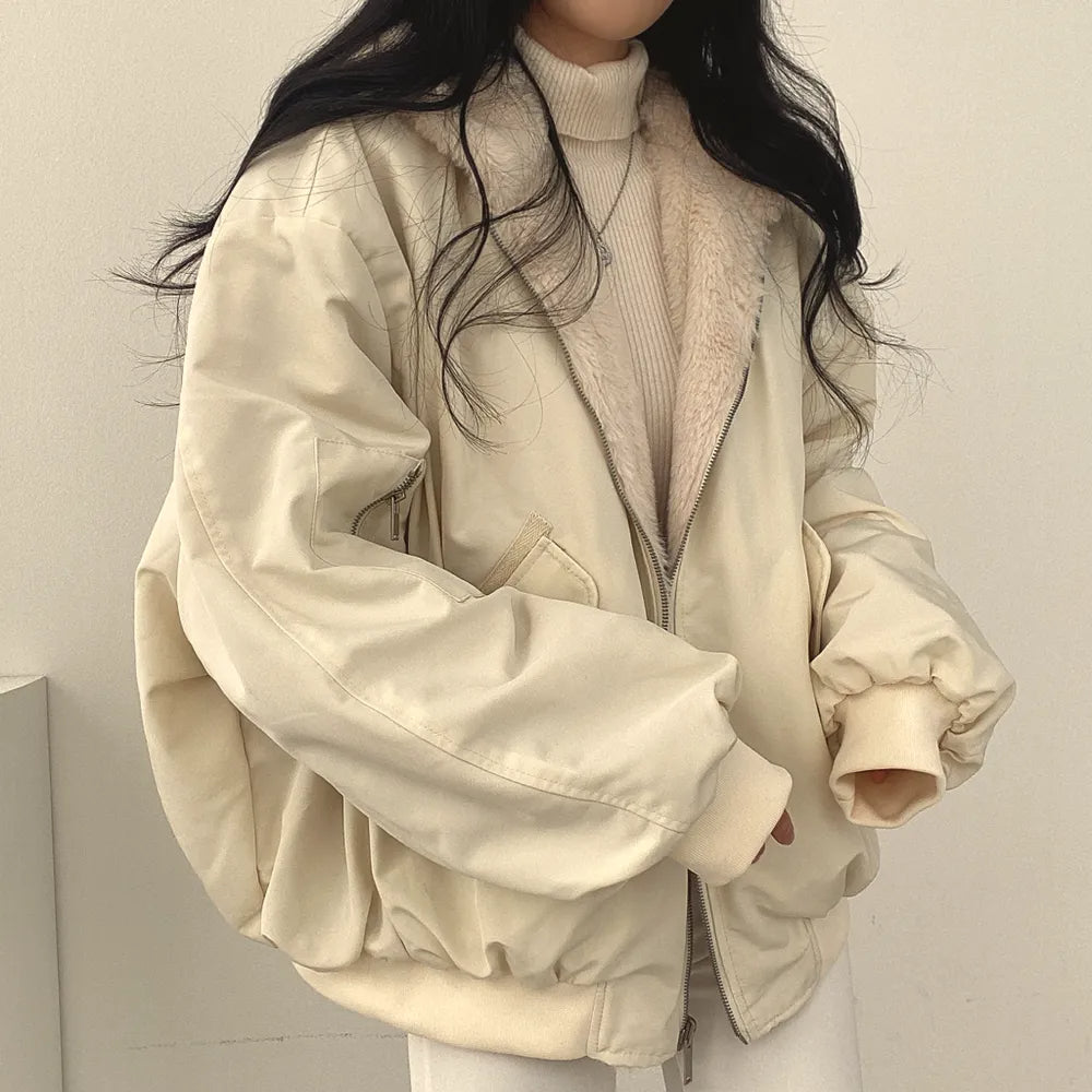 Omkeerbare dames winterjas Jara, ideaal voor een casual vintage winterlook. Extra warm en comfy.
