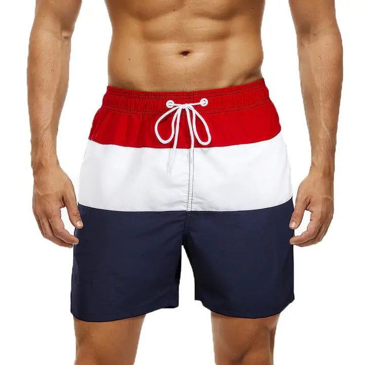 Nette stapel heren sneldrogende strandshorts, klaar voor je zomervakantie; stijlvolle en praktische zwembroek.