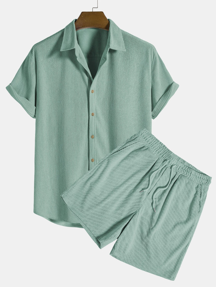 Gestreepte heren zomerset, luchtig en comfortabel voor warme zomerdagen.