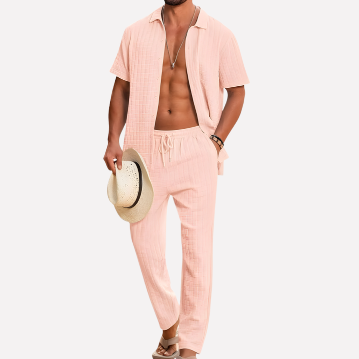 Comfortabele 2-delige mannen strandoutfit AM1 van polyester/spandex, perfecte zomerkleding voor een ontspannen vakantie.