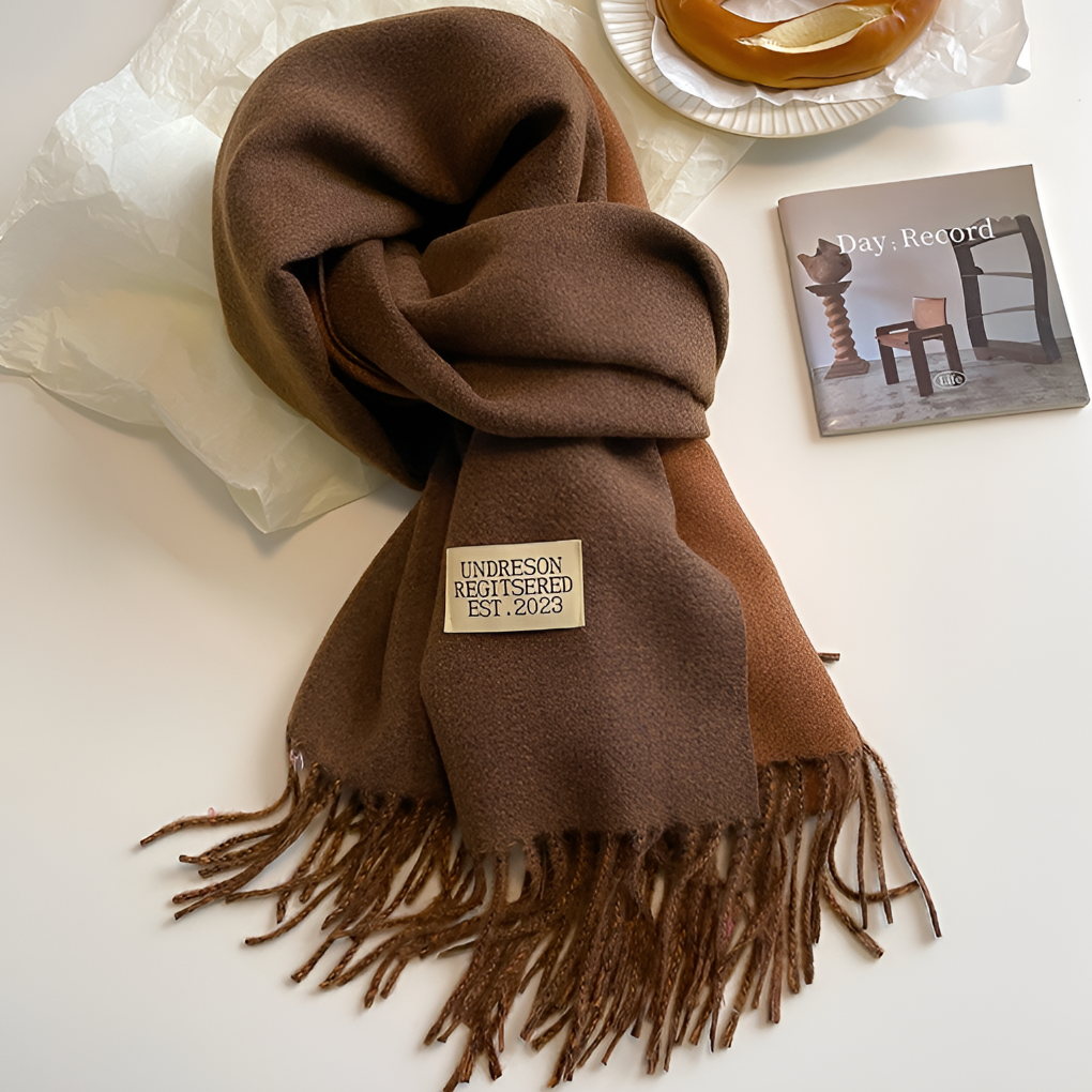 Modieuze winter sjaal van wol, comfortabel en warm voor dames. Een onmisbaar accessoire.