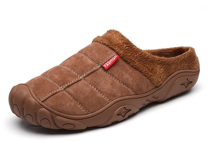 Zachte heren sloffen, warme instappers voor binnen. Comfortabel en makkelijk aan te trekken.