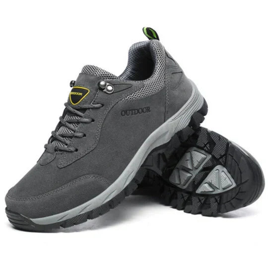 Ademende heren orthopedische outdoor wandelschoenen, garandeert frisse voeten en comfort op ruige paden.