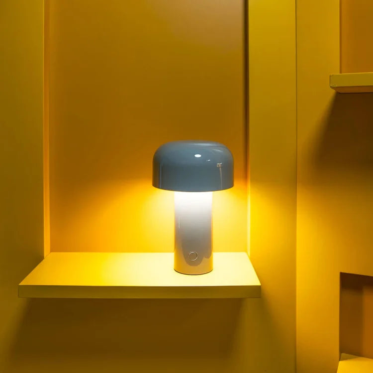 Luminor draagbare LED lamp met touch bediening, dimbaar in 3 kleuren voor optimale sfeer.