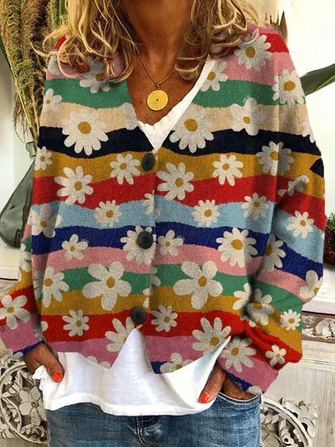 Stijlvol damesvest met vintage design en levendige kleuren, ideale casual kleding met chique knopen.