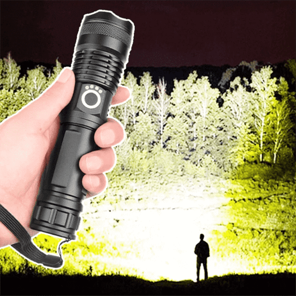 Draagbare XHP50 LED zaklamp met 90000 Lumen en zoom, perfect voor kamperen, wandelen en jagen.