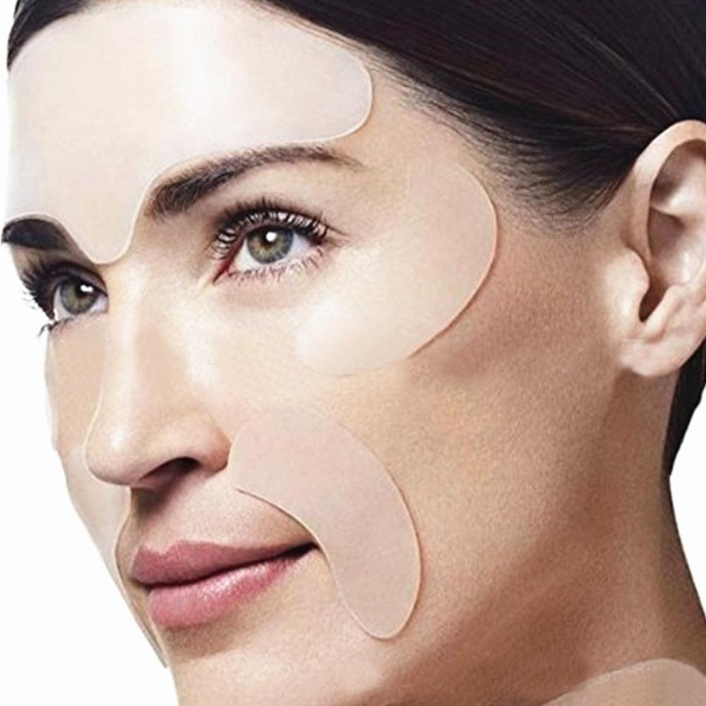 SilkiPatch siliconen anti-aging patches hydrateren de huid, verminderen fijne lijntjes en bevorderen huidverjonging.