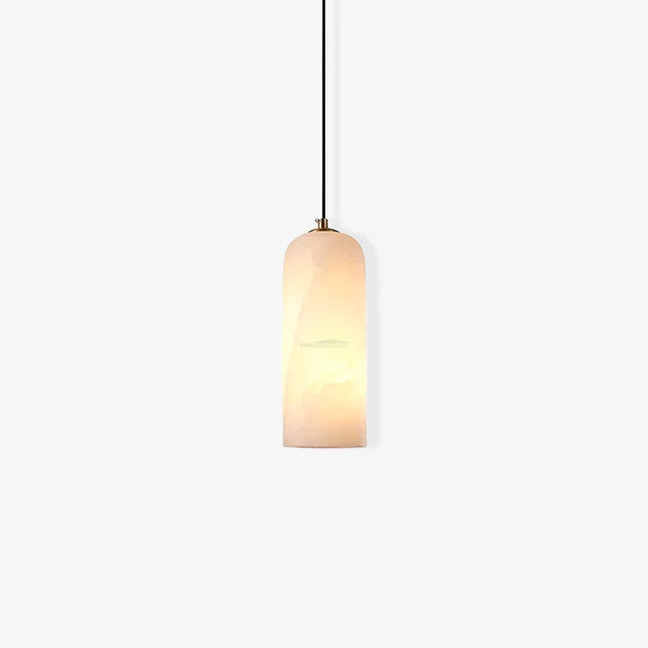 Verfijnde albasten hanglamp, LED compatibel, ideaal voor woonkamer.