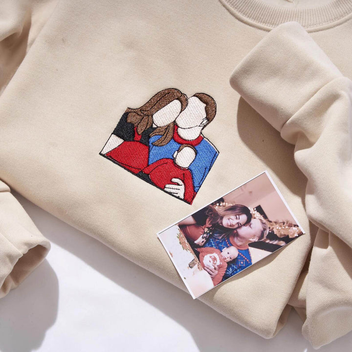 Zacht T-shirt met unieke foto borduring; een persoonlijk en onvergetelijk cadeau idee.
