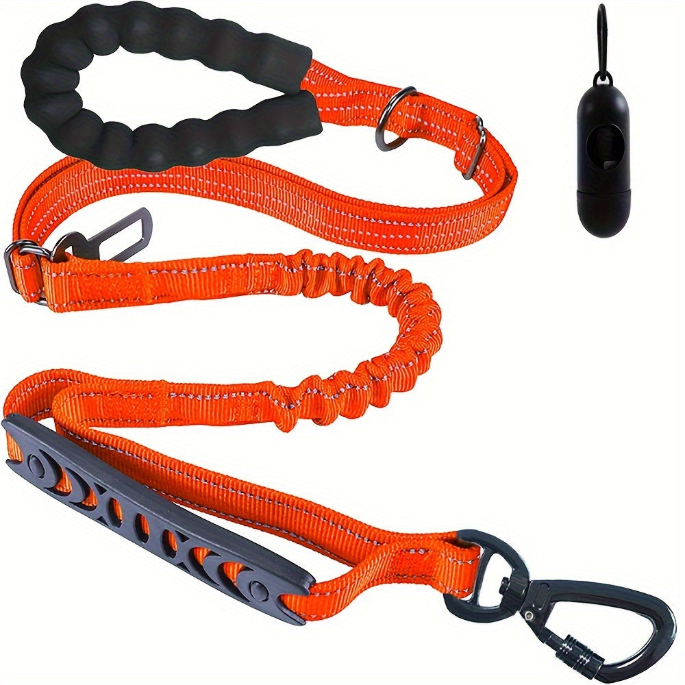 Nylon hondenriem met bungee-effect, schokabsorberend voor zowel hond als baas, comfortabel huisdieraccessoire.