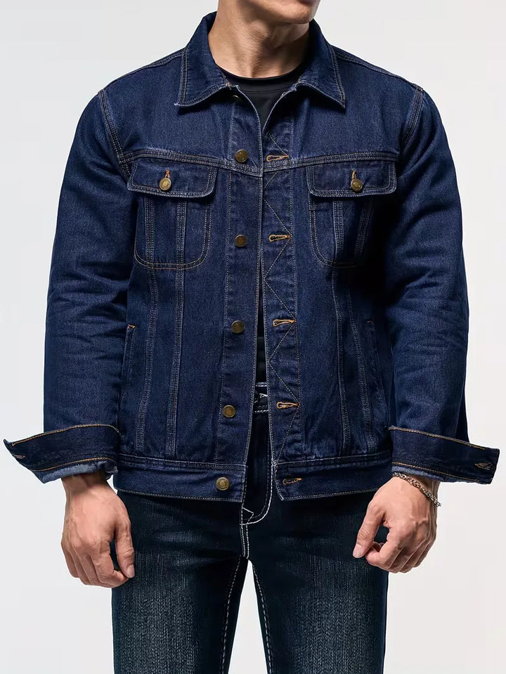 Stoer heren spijkerjack, lange mouwen, borstzakken en knoopsluiting, perfect voor elke outfit.