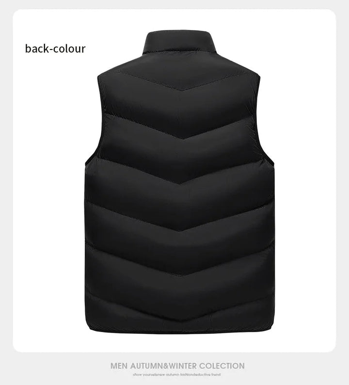 Stijlvolle heren bodywarmer, modieus en warm, met ritssluiting; combineerbaar voor casual en outdoor looks.