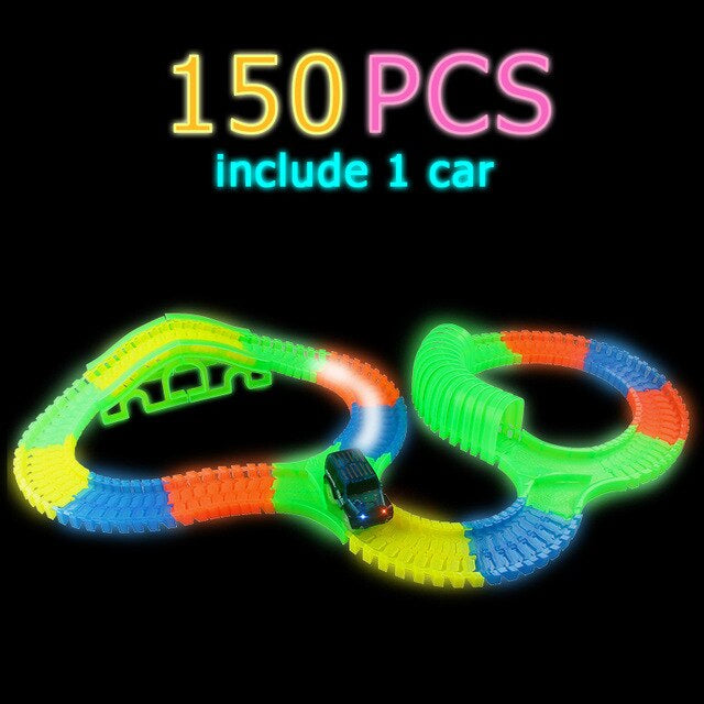 Educatieve en leuke glow in the dark racebaan voor kinderen, flexibel, met coole LED auto's.