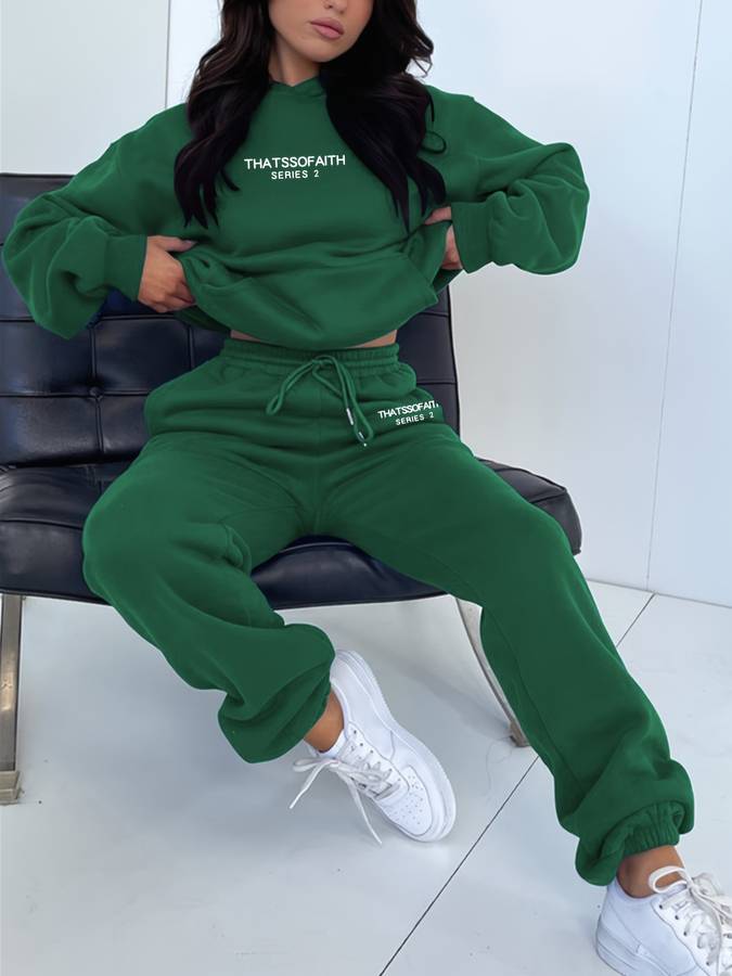 Moderne Harper dames sweatbroek & trui set, perfect voor een relaxte maar stijlvolle uitstraling.