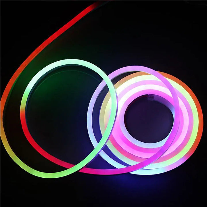 Veelzijdige slimme LED-strips voor dynamische sfeerverlichting, ideaal voor interieur en woningdecoratie.