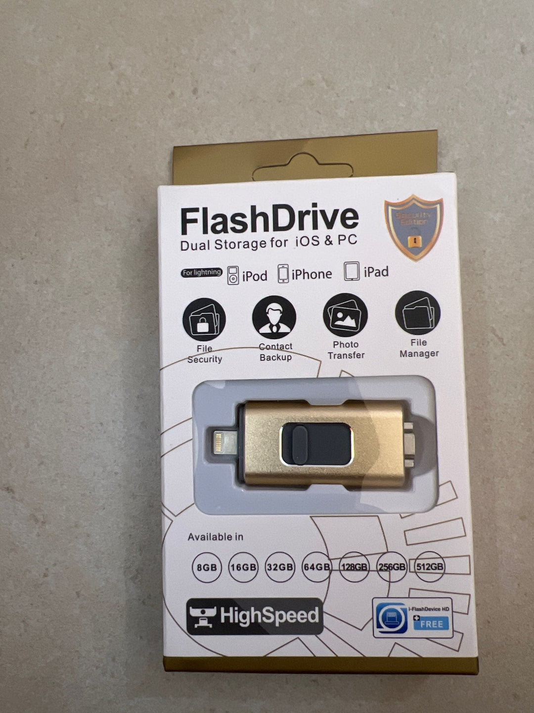 Multifunctionele flashdrive voor snelle bestandsoverdracht tussen diverse apparaten; inclusief Lightning, USB-C & Micro-USB.
