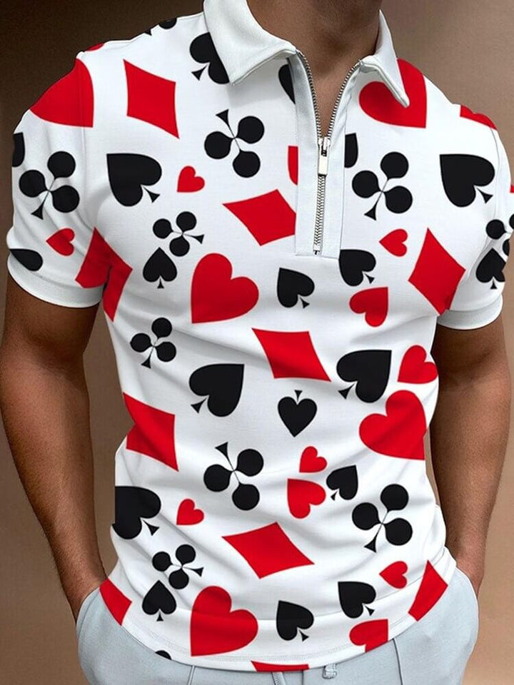 Achterzicht van een heren polo shirt, toont de comfortabele en modieuze pasvorm voor elke man.