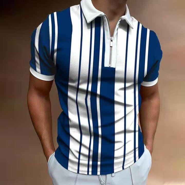 Stijlvol heren polo shirt gecombineerd met jeans, een comfortabele en modieuze look voor lente en zomer.