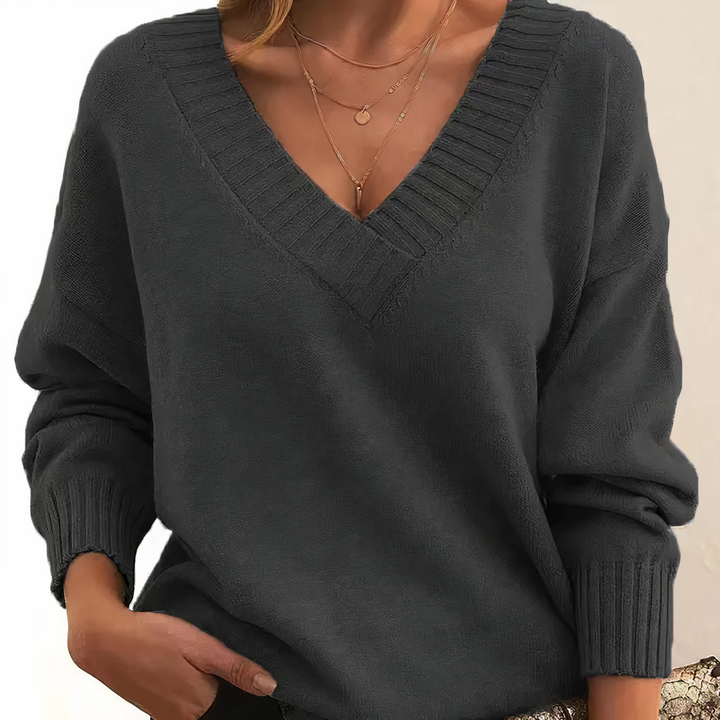 Stijlvolle dames sweater met V-hals; veelzijdige warme trui, perfect voor wintermode.