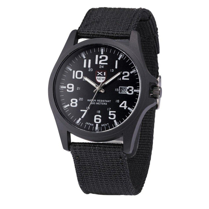 Robuust tactisch militair herenhorloge. Duurzaam, waterbestendig, ideaal voor outdoor avonturen.