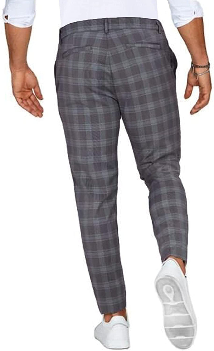 Comfortabele stretch heren chino broek voor een relaxte en trendy uitstraling. Modieuze casual herenkleding.