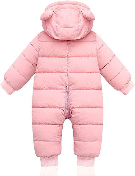 Speelse en warme baby winterromper met oortjes, ideaal voor comfort en knusheid.