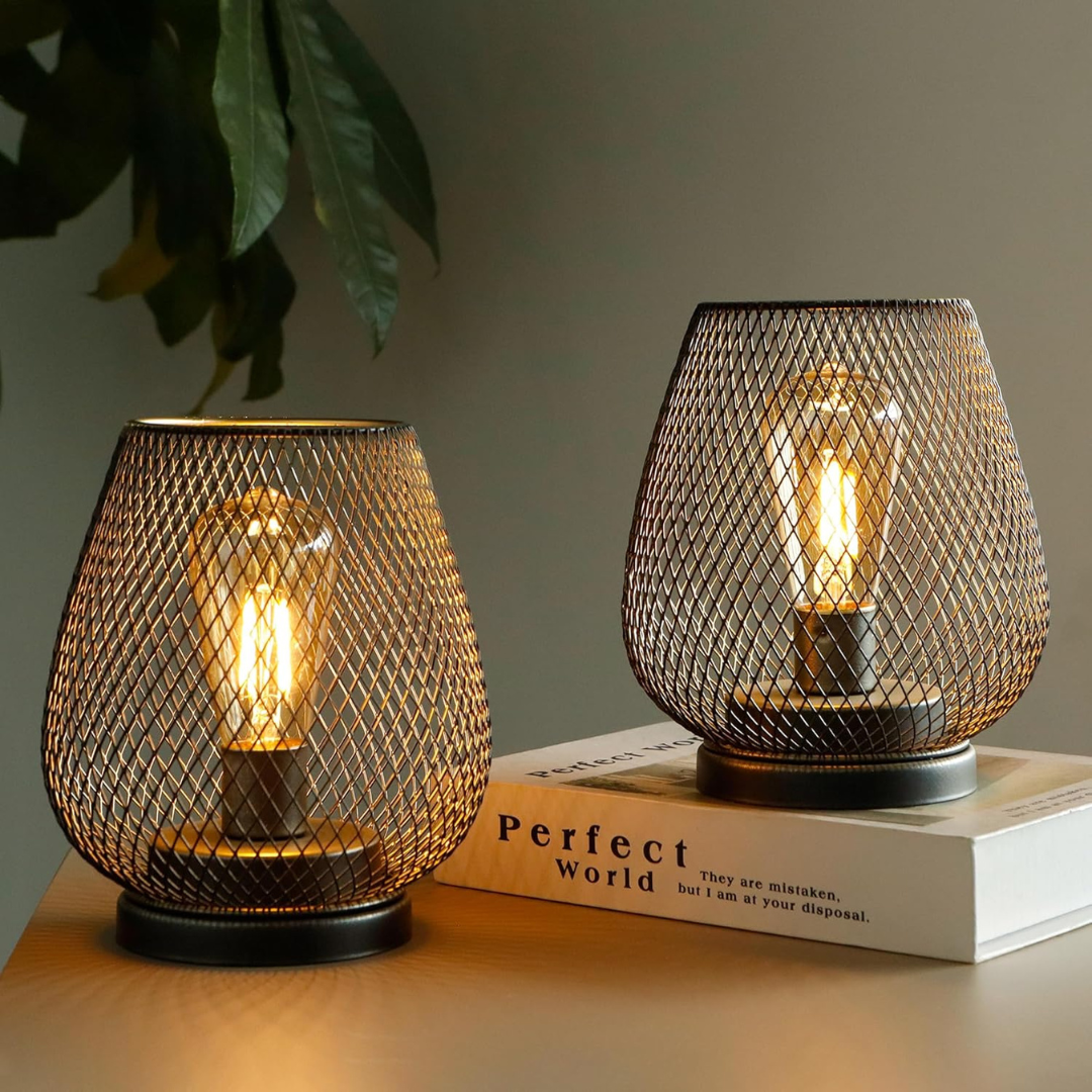 Stijlvolle draadloze LED tafellamp, ideaal als sfeerverlichting voor terras, balkon of gezellige avonden binnen.